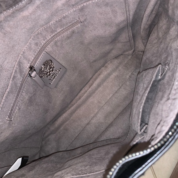 NWT Vince Camuto Livy Pebbled Leather Tote - Picture 5 of 11